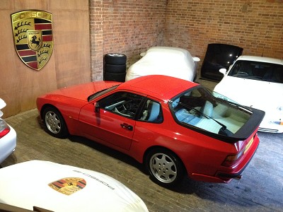 Porsche 944 S2